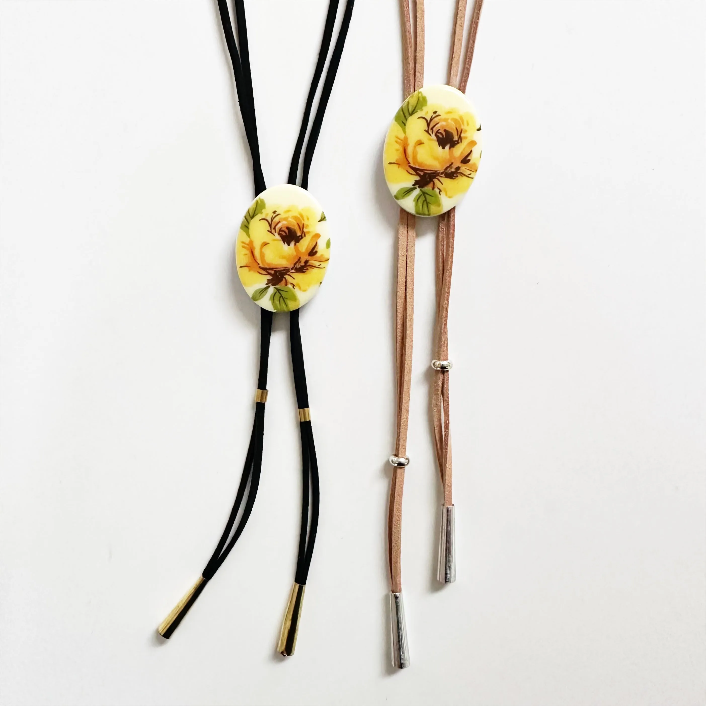 “Country Rose Bolo Necklace