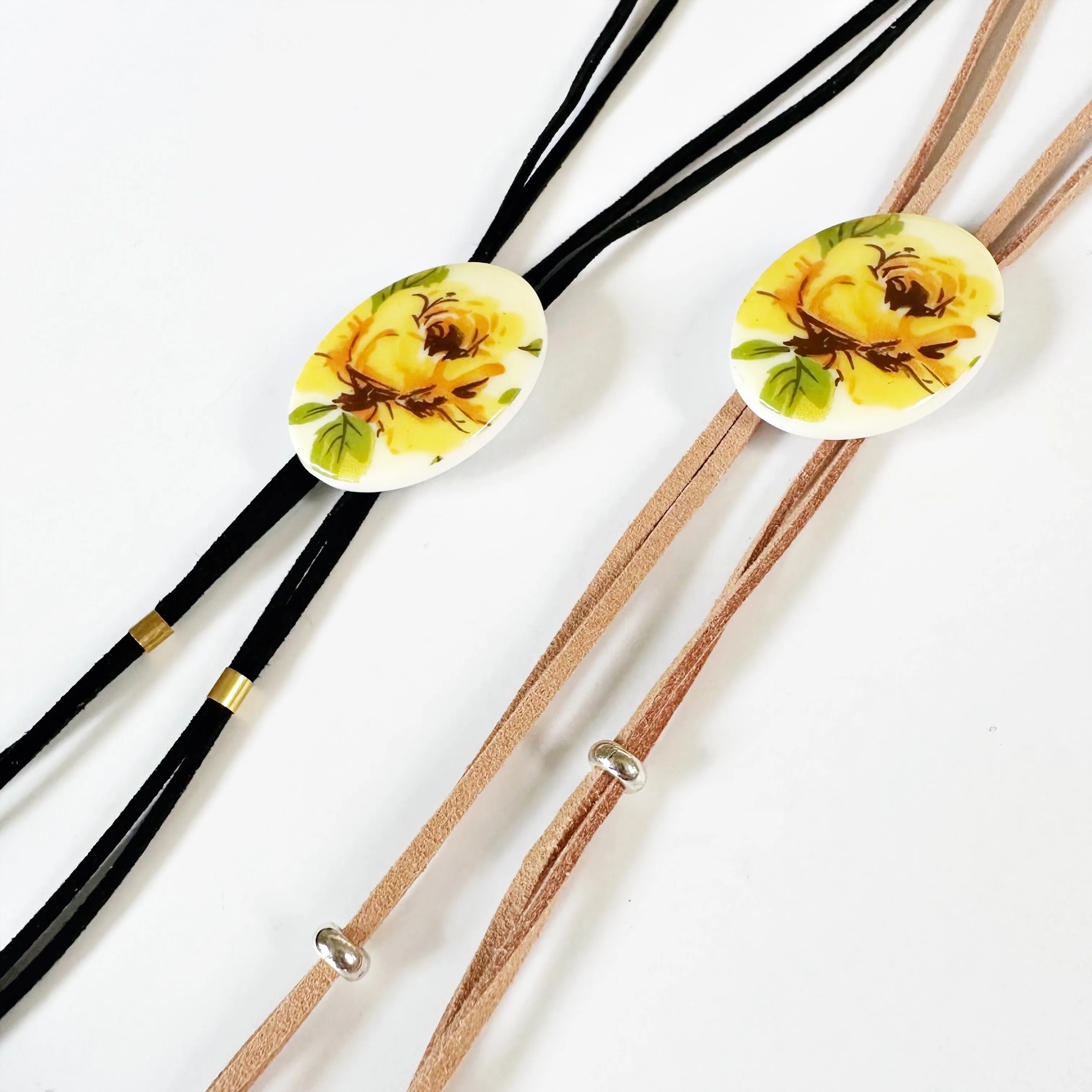 “Country Rose Bolo Necklace